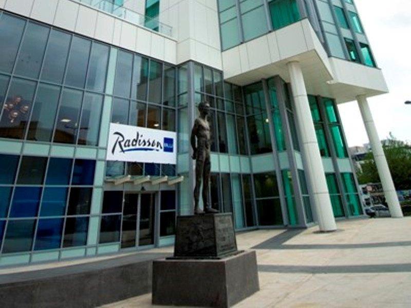 Radisson Blu Hotel, Cardiff Exterior photo